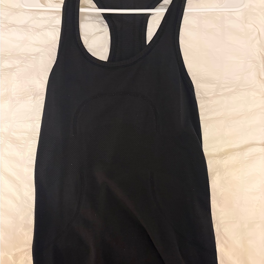 black swiftly tech tank lululemon